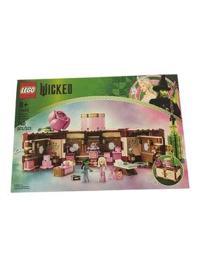 LEGO Wicked Glinda & Elphaba Dormitory Playset - 75683 New Sealed Retired